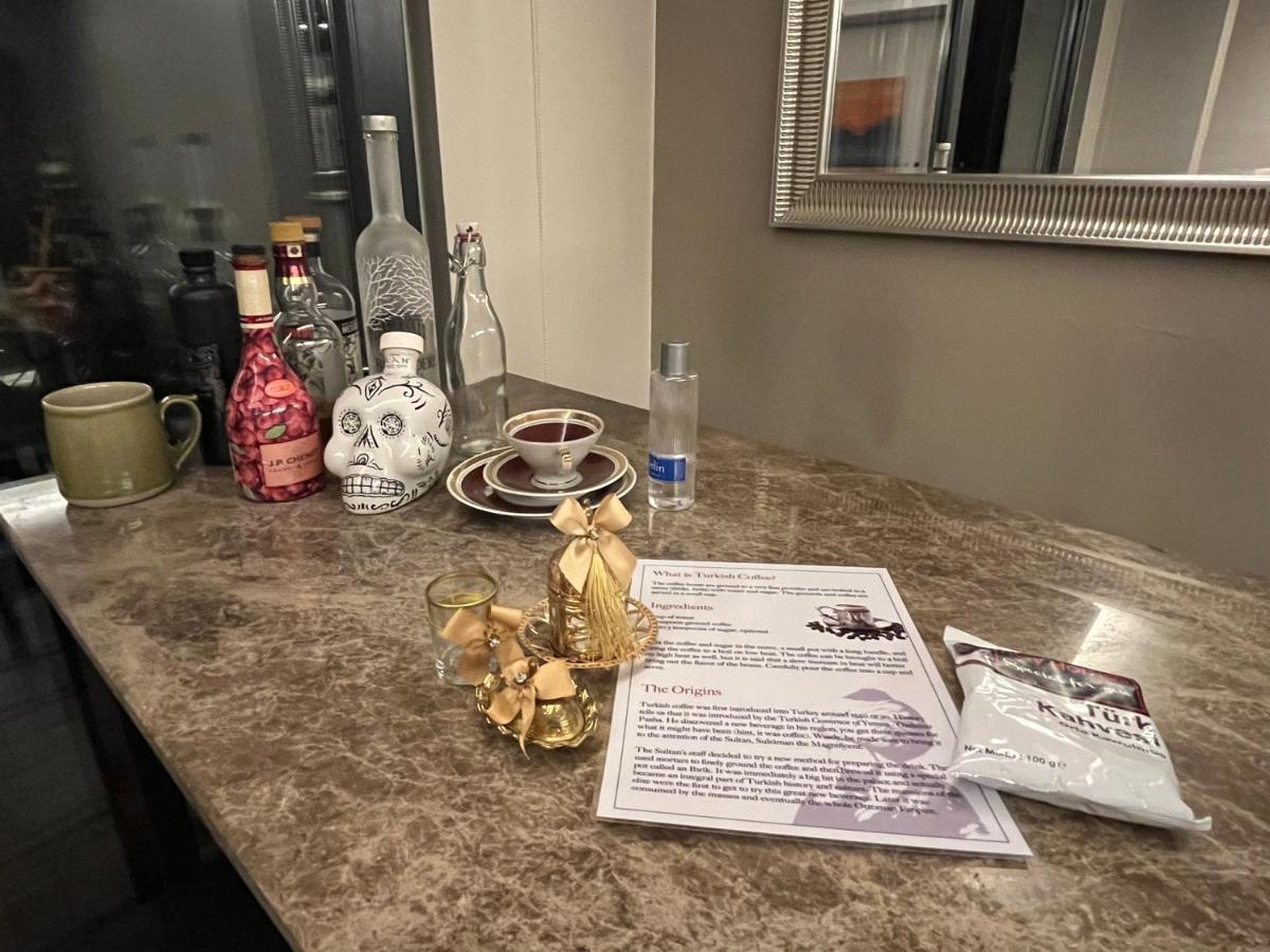 Wide Garden Flat Close To The Memoriall Hospital Hgyhomes2104 이스탄불 외부 사진